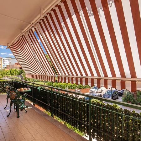 Domus Vittoria - The Luxury Quintessence Apartment Sorrento Luaran gambar