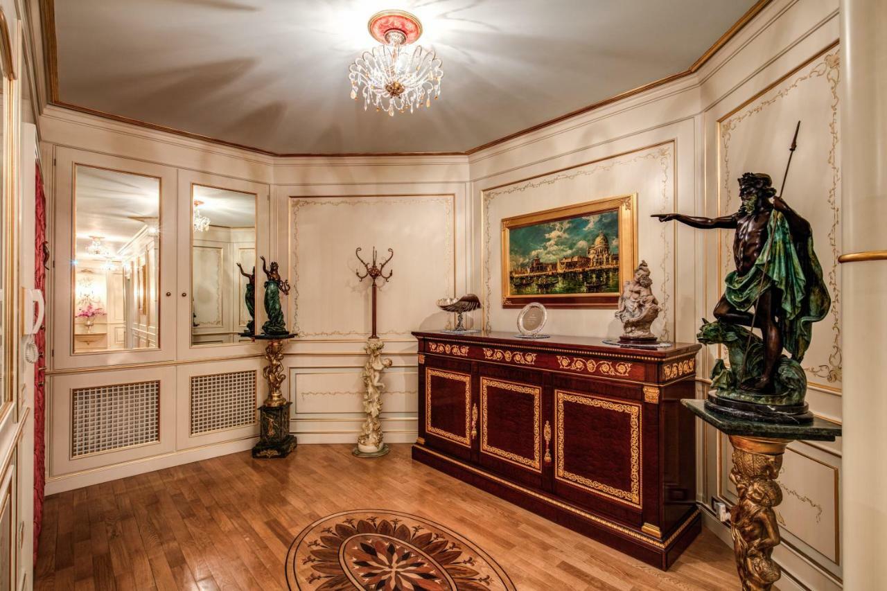 Domus Vittoria - The Luxury Quintessence Apartment Sorrento Luaran gambar
