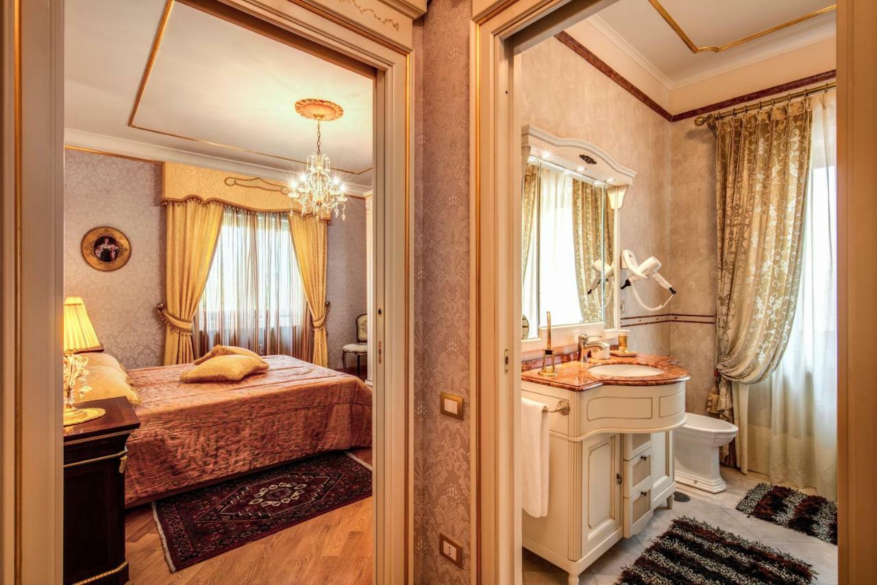 Domus Vittoria - The Luxury Quintessence Apartment Sorrento Luaran gambar