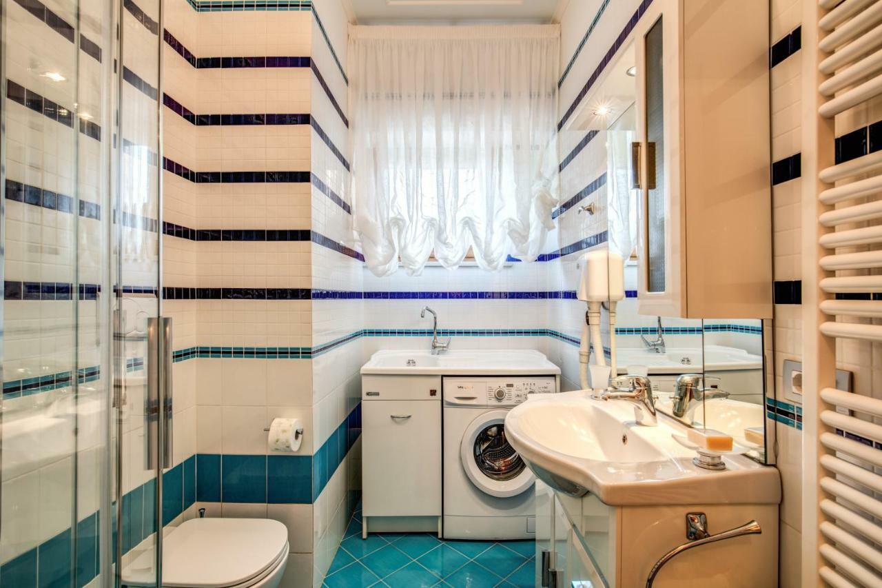 Domus Vittoria - The Luxury Quintessence Apartment Sorrento Luaran gambar